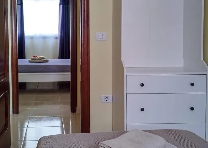 Gold Dreams * San Isidro (Tenerife)